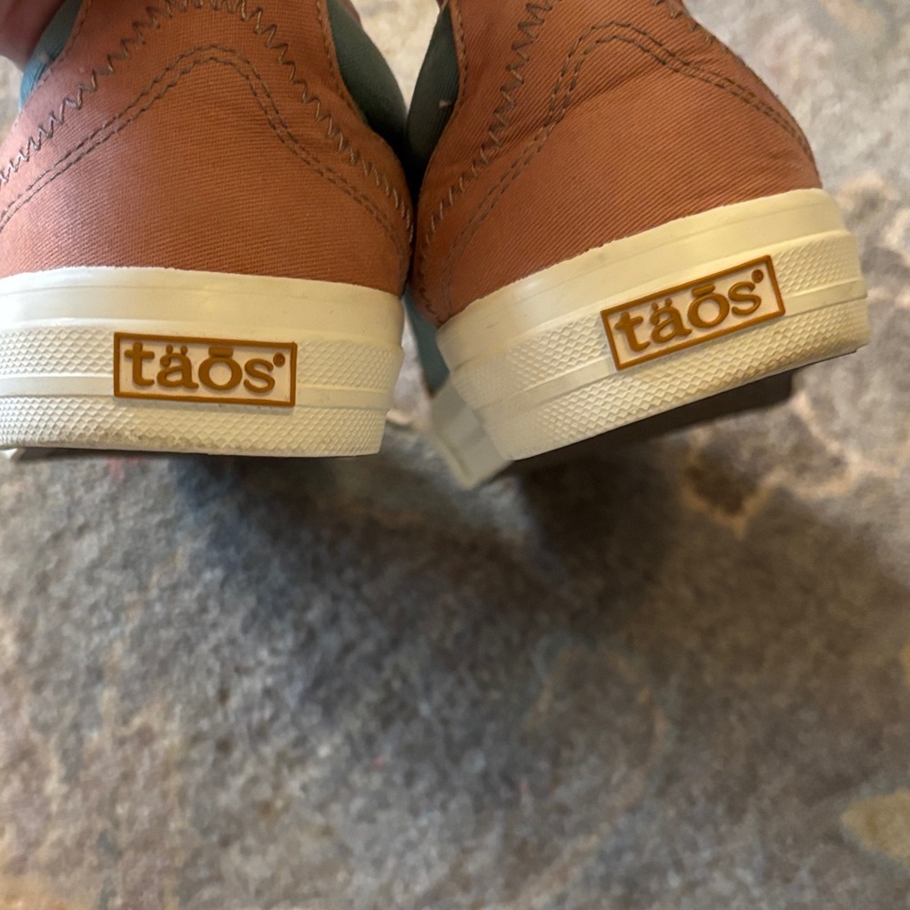 Taos Footwear Green and Tan Casual Sneakers - Picture 4 of 5